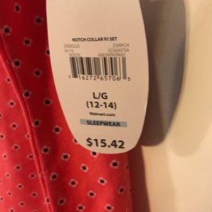 Secret Treasures Intimates & Sleepwear - NWT Secret treasure capris PJ set Secret Treasures Intimates & Sleepwear - NWT Secret treasure capris PJ set
